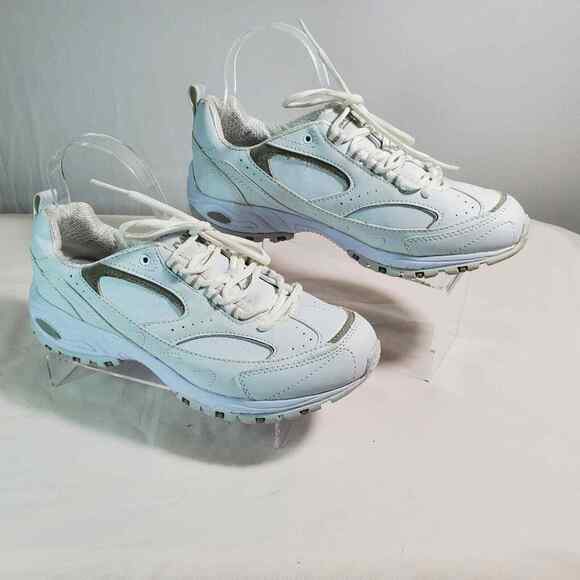 Danskin Now Athletic Sneakers Women's 10 Wide White # 002503260 NWT - Picture 1 of 16